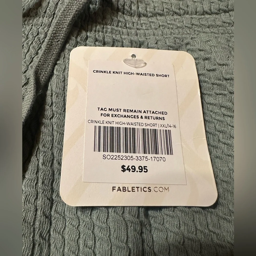 Fabletics Women XXL 14/16 Crinkle Knit High Waisted Shorts Sage Green Athleisure